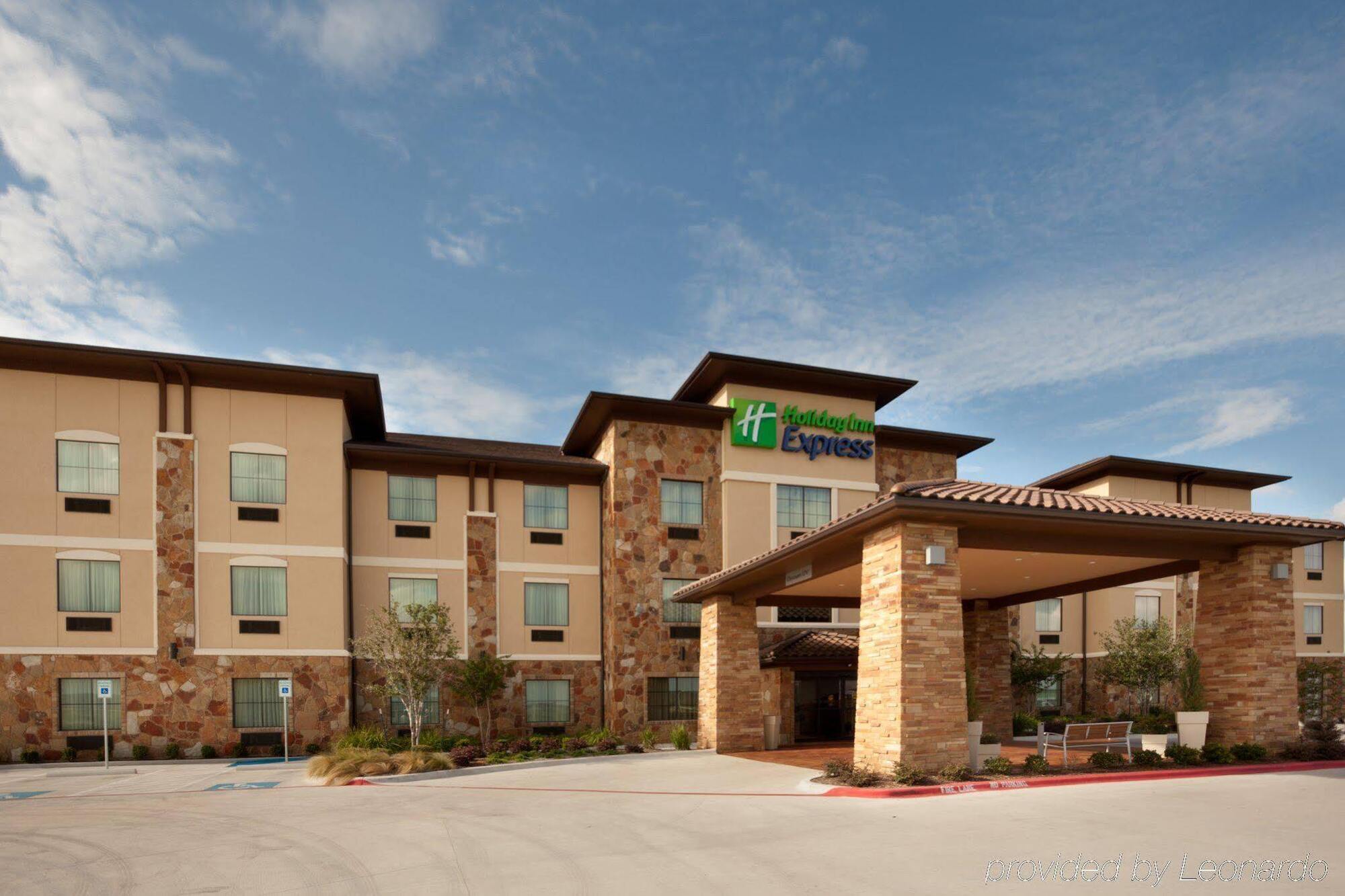 Holiday Inn Express Marble Falls, An Ihg Hotel Экстерьер фото